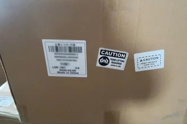 Warehouse cargo inspection and carton labeling verification before export